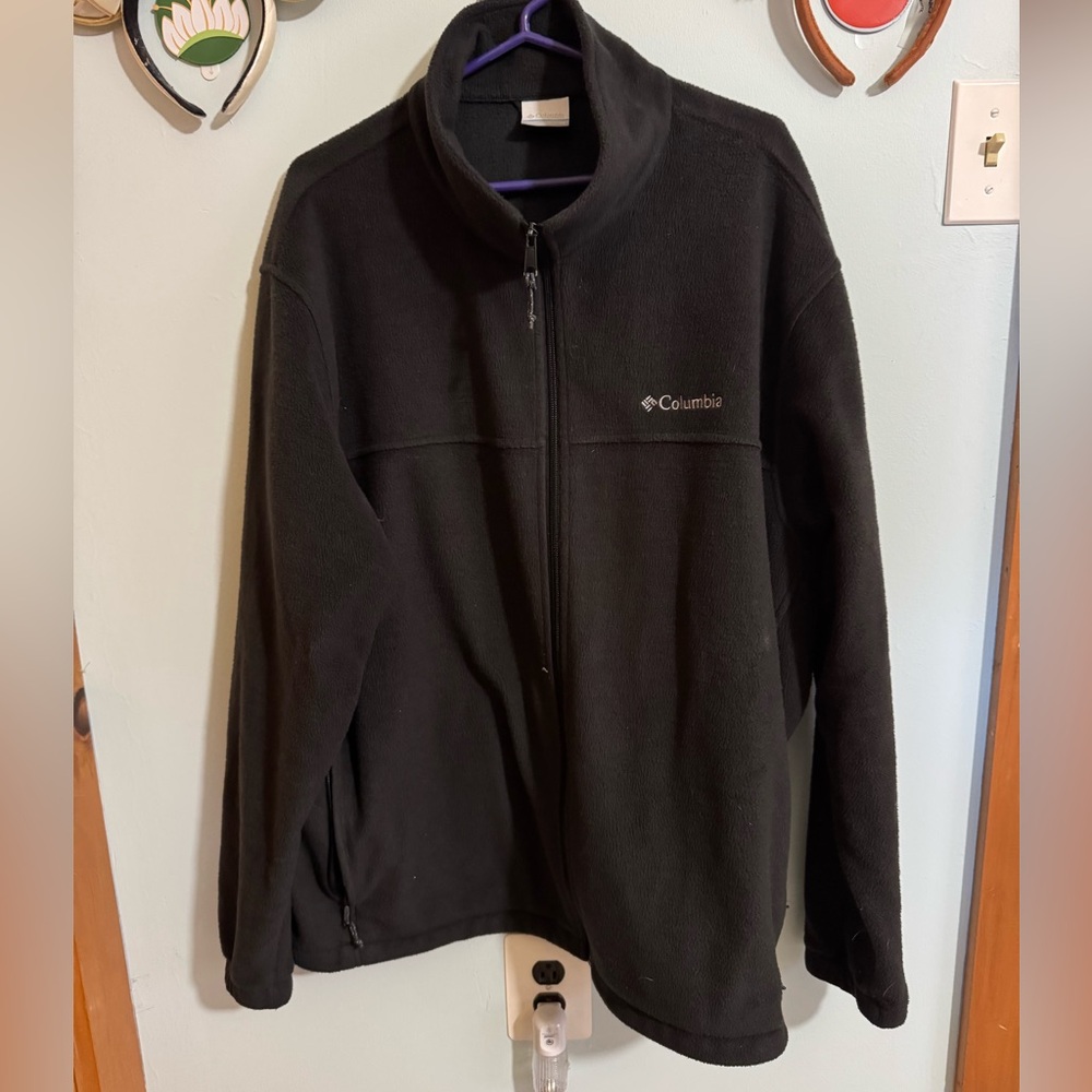 Used Black Men’s Columbia 3XL fleece jacket